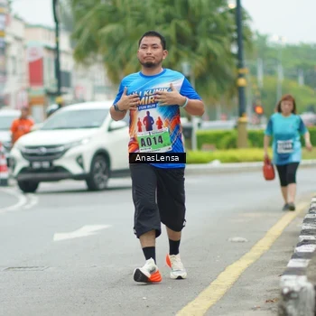Runner Photo 8853718