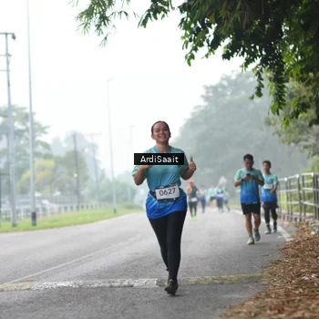 Runner Photo 8853765