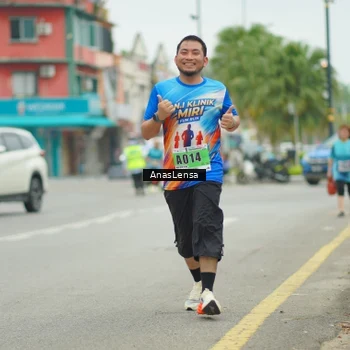 Runner Photo 8853790