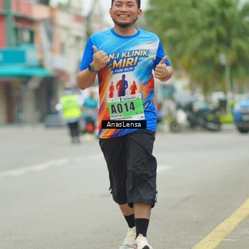 Runner Photo 8853791