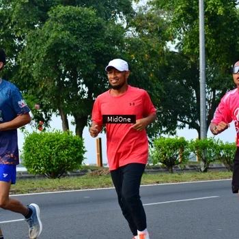 Runner Photo 8853802