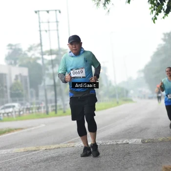 Runner Photo 8853808