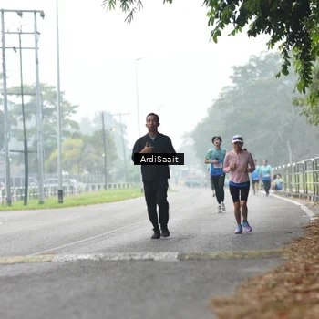 Runner Photo 8853942