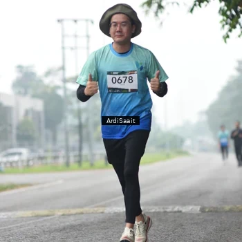 Runner Photo 8853952