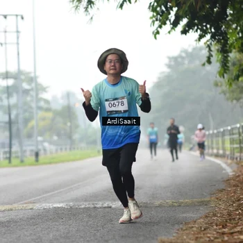 Runner Photo 8853976