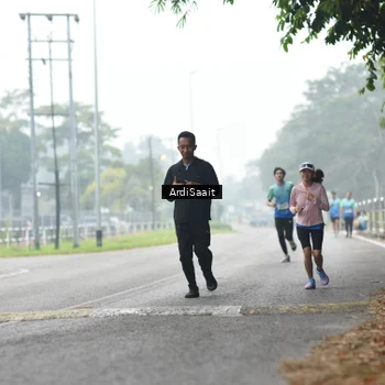 Runner Photo 8853987