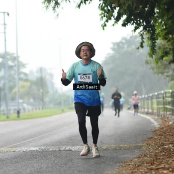 Runner Photo 8853989
