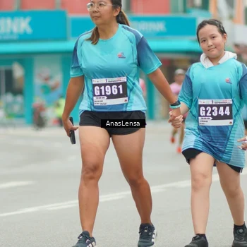 Runner Photo 8854015