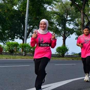 Runner Photo 8854032