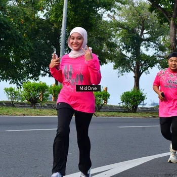 Runner Photo 8854078