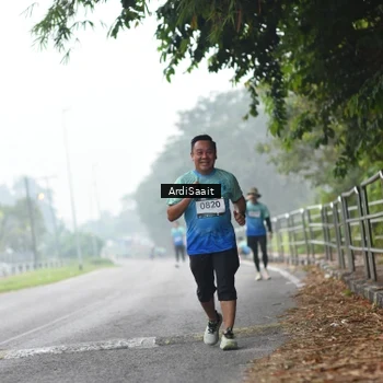 Runner Photo 8854088
