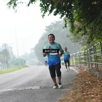 Runner Photo 8854104