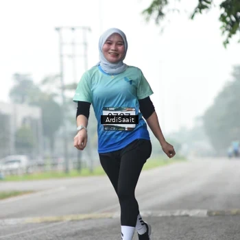Runner Photo 8854116