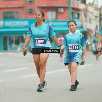 Runner Photo 8854120
