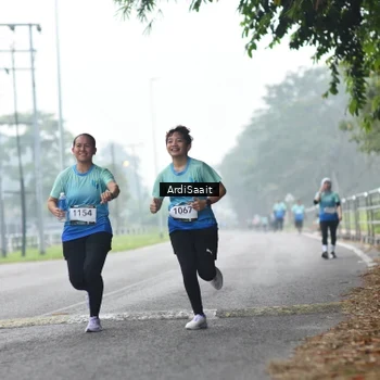 Runner Photo 8854176