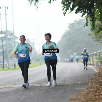 Runner Photo 8854193