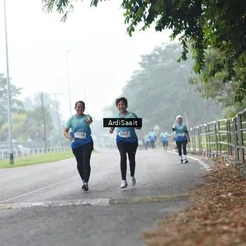 Runner Photo 8854239