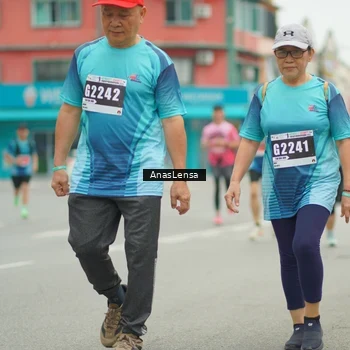 Runner Photo 8854244