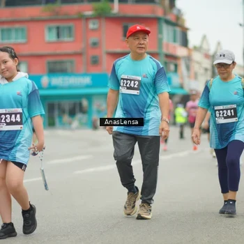 Runner Photo 8854253