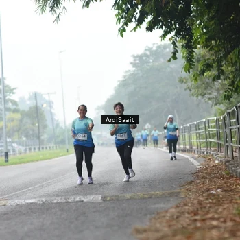 Runner Photo 8854254