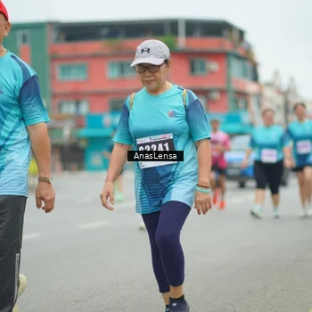 Runner Photo 8854262