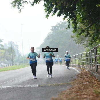 Runner Photo 8854276