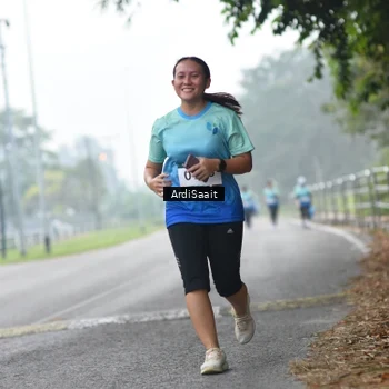 Runner Photo 8854302