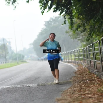 Runner Photo 8854338