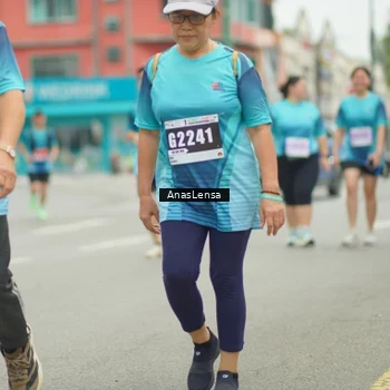 Runner Photo 8854351