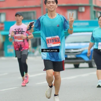 Runner Photo 8854356