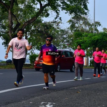 Runner Photo 8854384