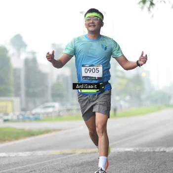 Runner Photo 8854400