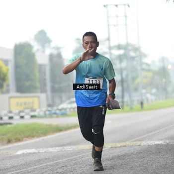 Runner Photo 8854443