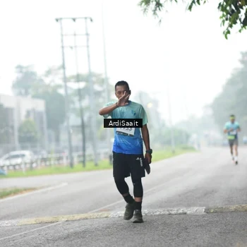 Runner Photo 8854504