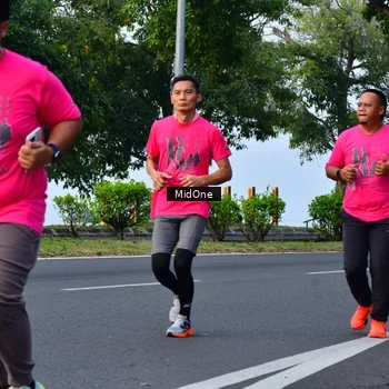 Runner Photo 8854524