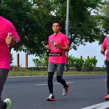 Runner Photo 8854542