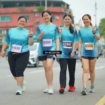 Runner Photo 8854574