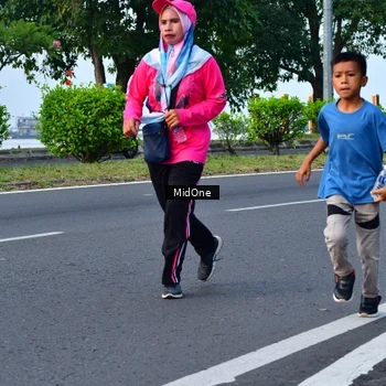 Runner Photo 8854612