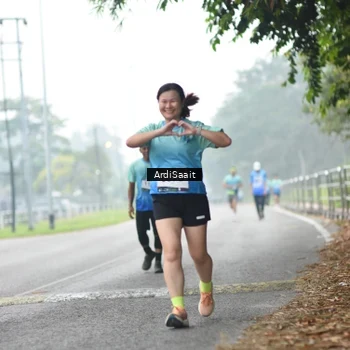 Runner Photo 8854636