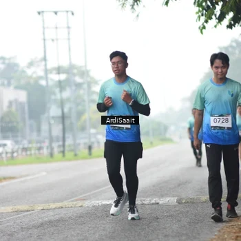 Runner Photo 8854639