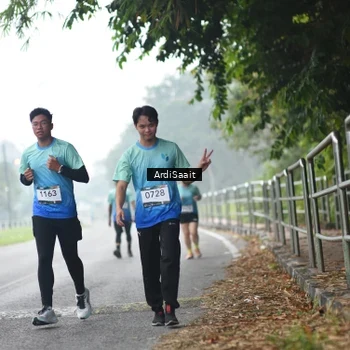 Runner Photo 8854654