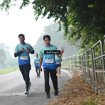 Runner Photo 8854664