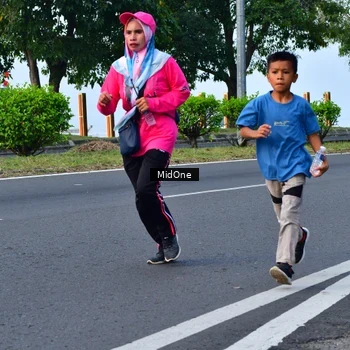 Runner Photo 8854669