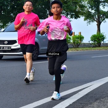 Runner Photo 8854684