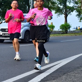 Runner Photo 8854696