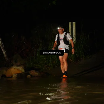Runner Photo 8854699