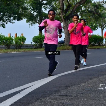 Runner Photo 8854756