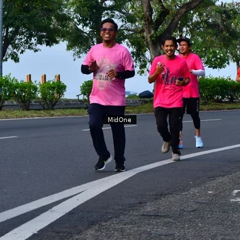 Runner Photo 8854769