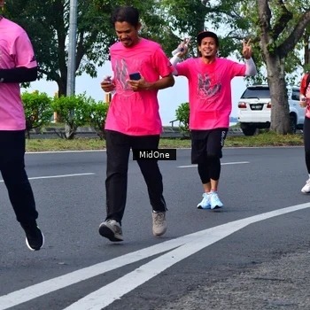 Runner Photo 8854771
