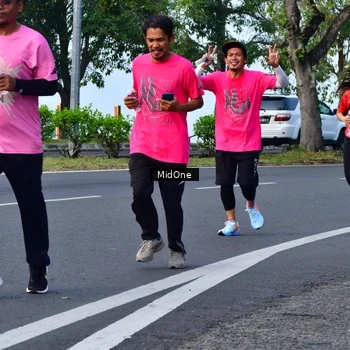 Runner Photo 8854772
